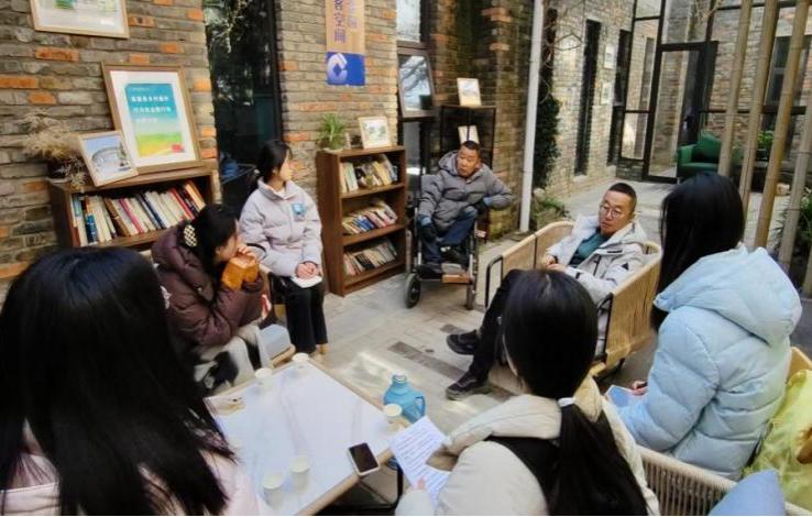 馬郢村的“尋寶計劃”：鄉(xiāng)村振興中的老齡化破局之路——國際經(jīng)濟貿(mào)易學(xué)院“同心振鄉(xiāng)